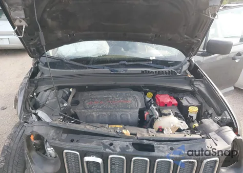2018 Jeep Renegade Sport 4X4 from USA, damaged, VIN ZACCJBAB0JPJ50656